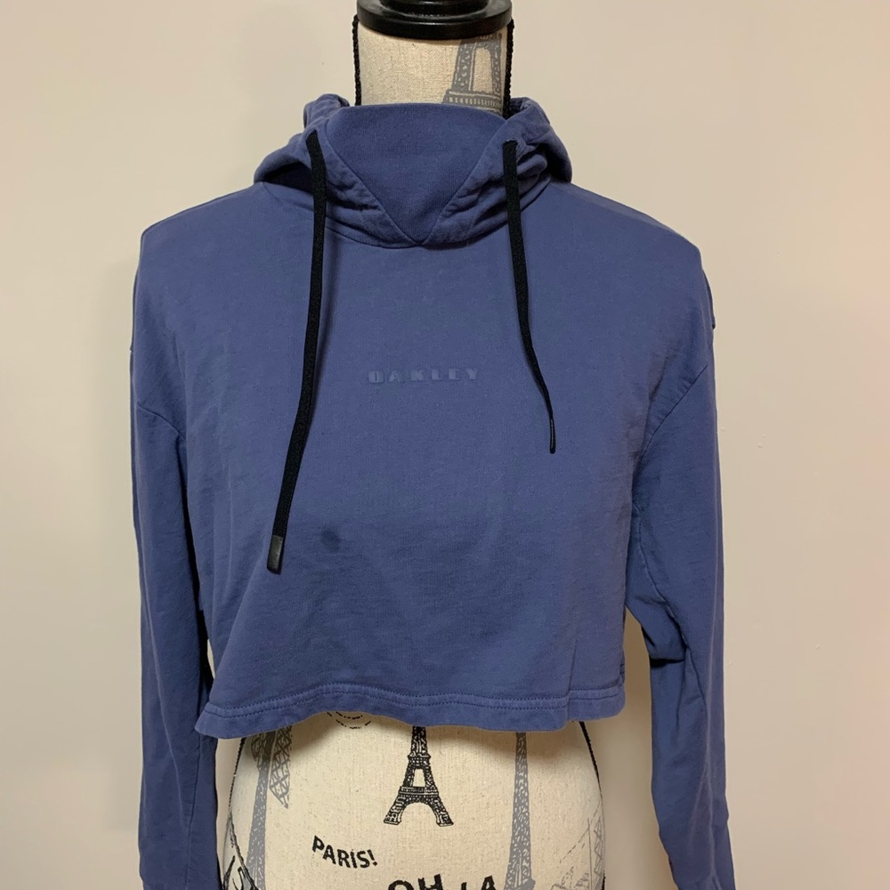 Oakley crop sweater